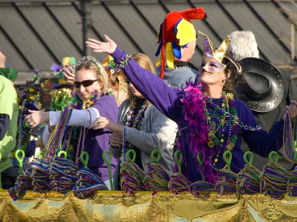 Save the Dates Mardi Gras Parades in Pensacola, Pensacola Beach und